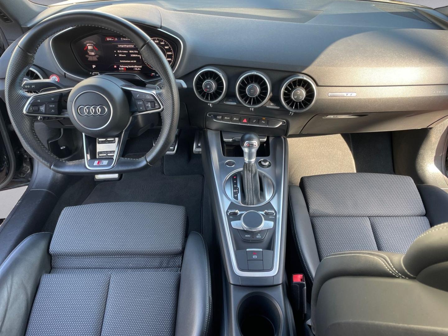 Image about Audi TT Coupé 45 TFSI S tronic