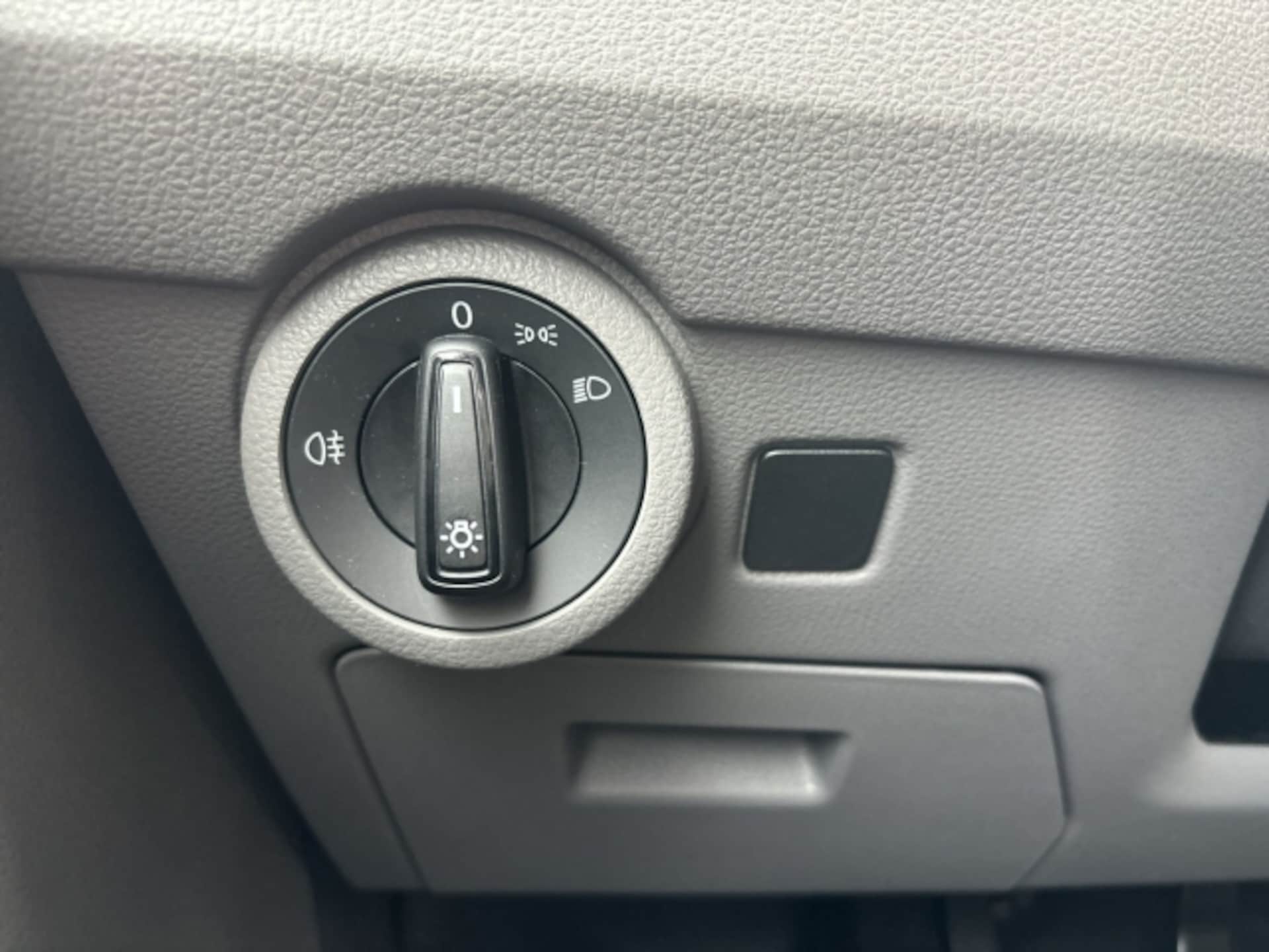 Volkswagen T6.1 Transporter Kasten kurzer Radstand