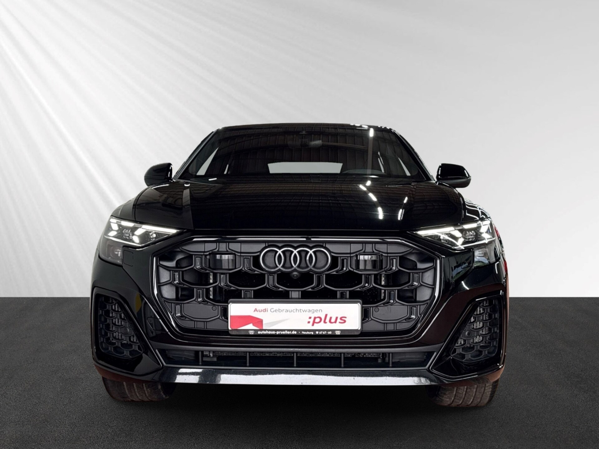 Audi SQ8 SUV