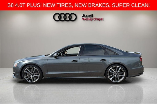 2017 Audi S8 plus