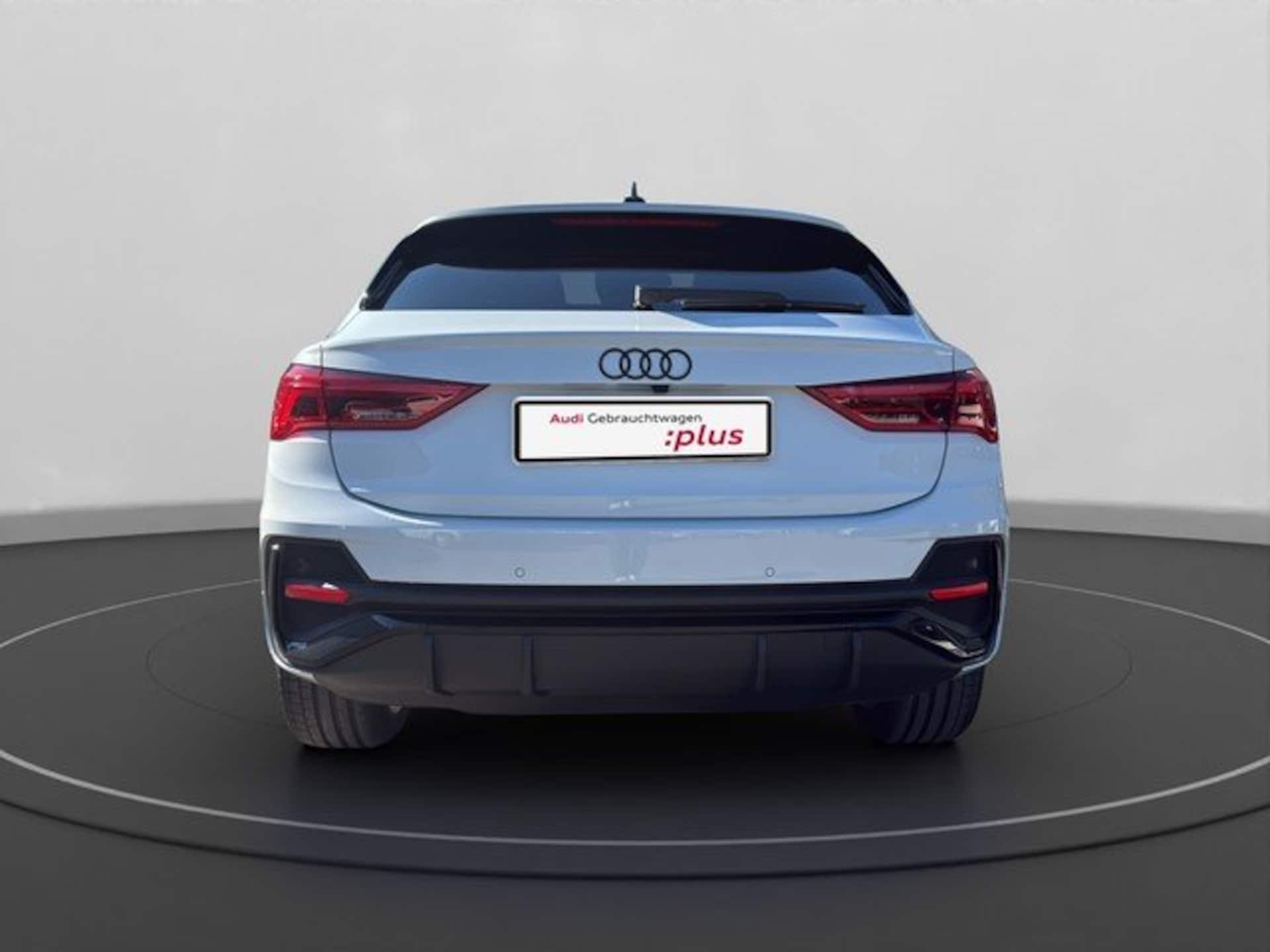 Audi Q3 Sportback S line