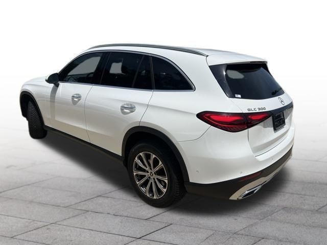 2024 Mercedes-Benz GLC 300
