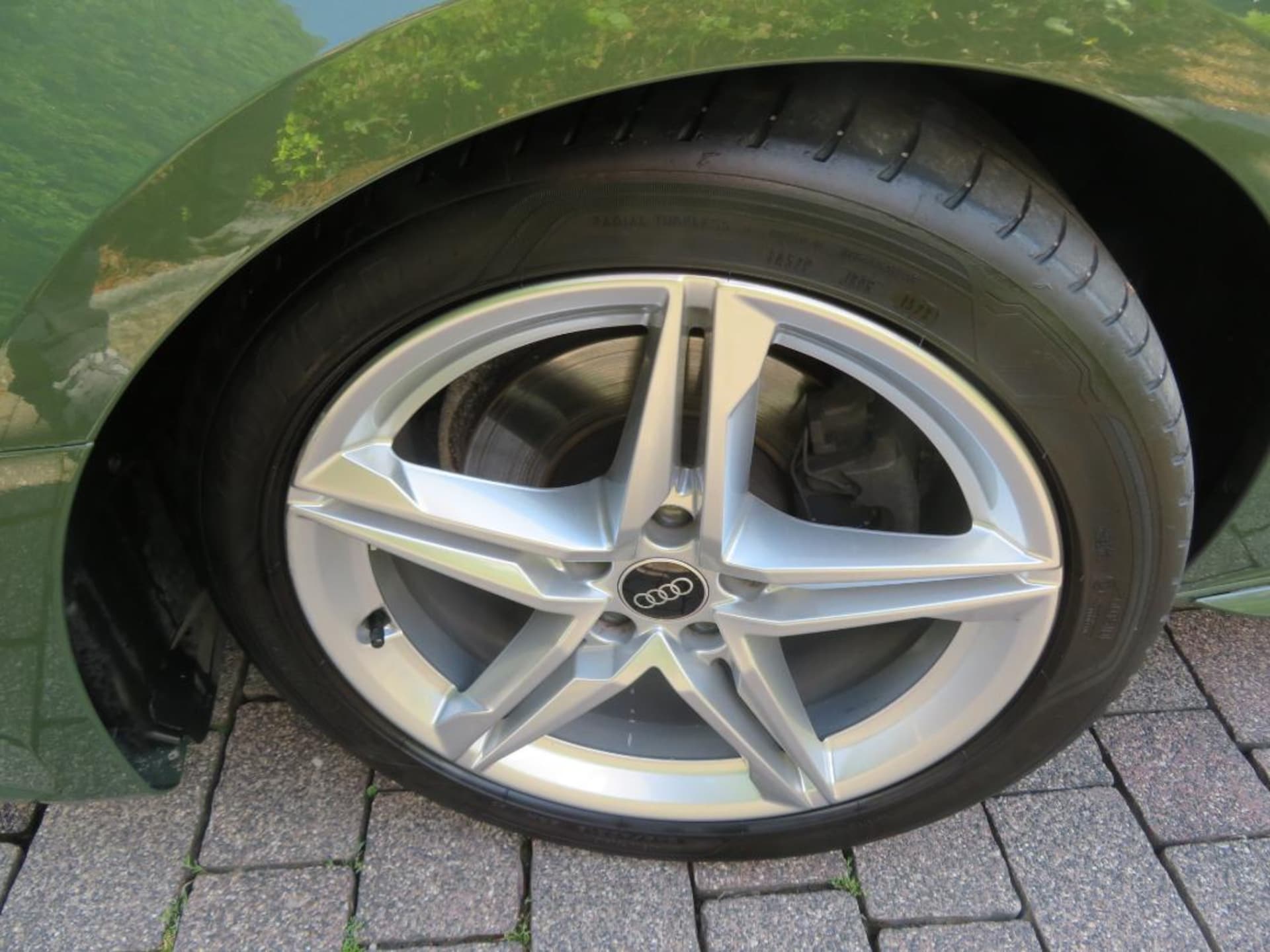 Audi A4 Avant S line