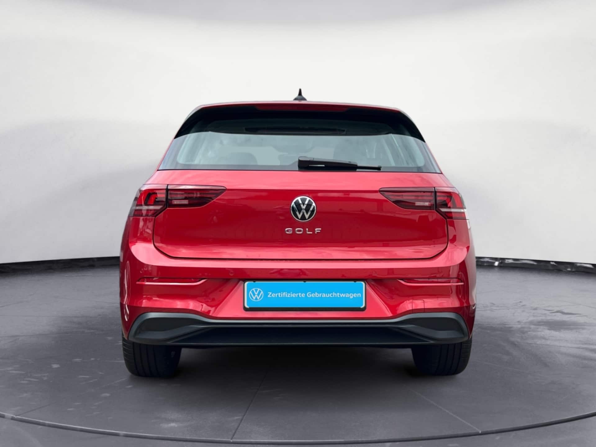 Volkswagen Golf Life