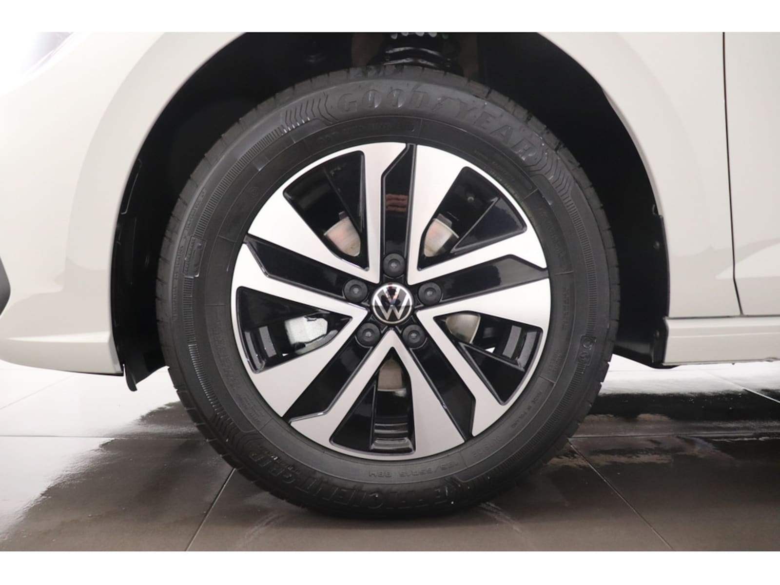 Volkswagen Polo – Bild 8