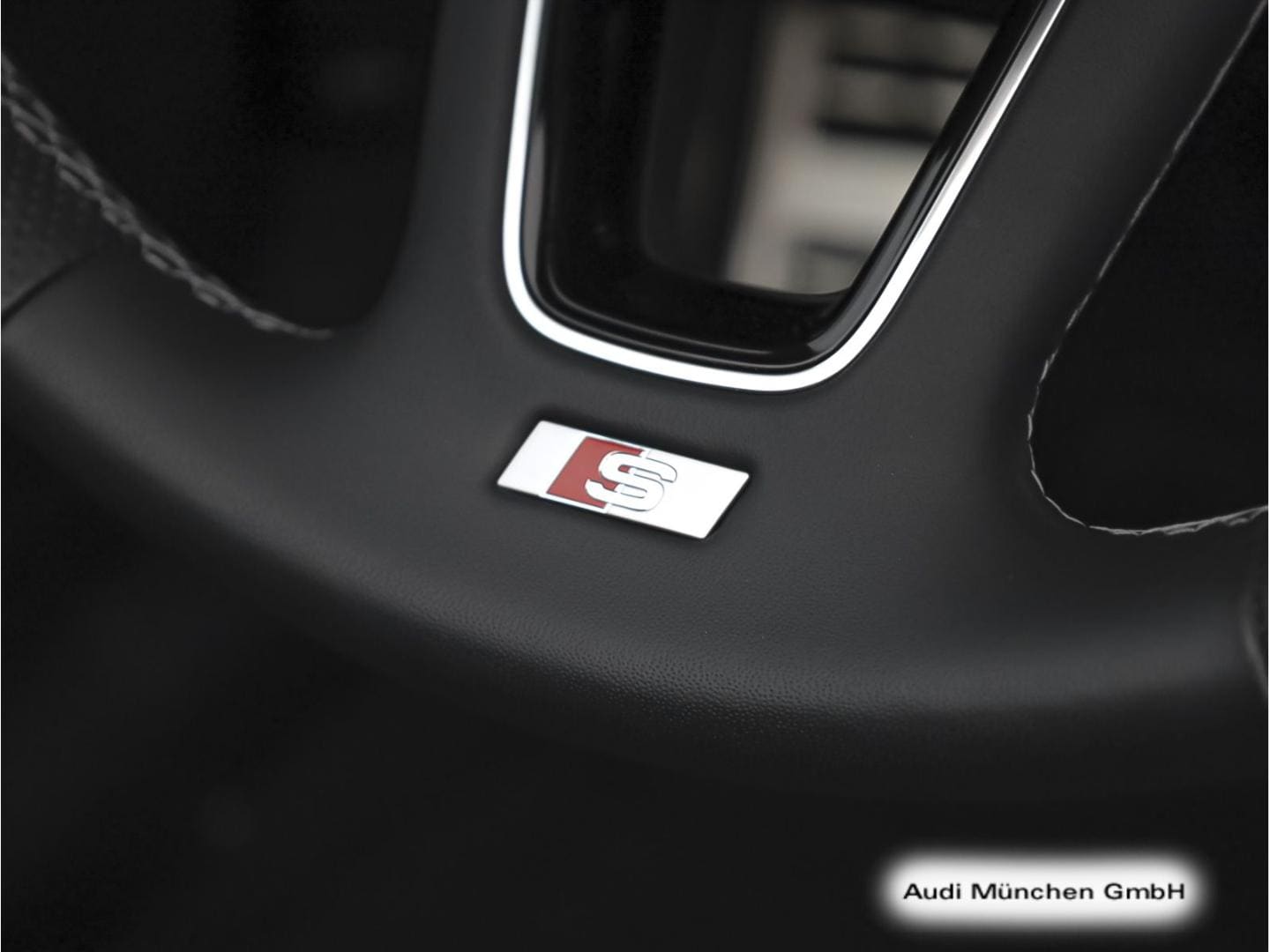 Bild über Audi S5 Cabriolet TFSI quattro tiptronic - für weitere Informationen kontaktieren Sie den Audi Partner