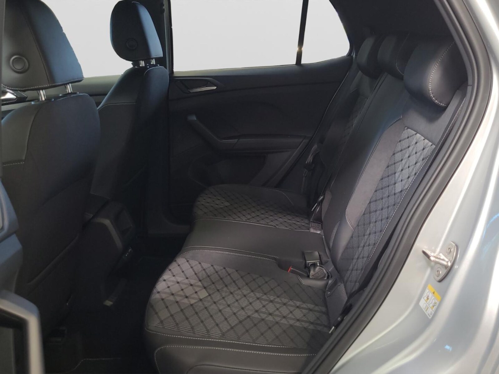 Volkswagen T-Cross – Bild 14