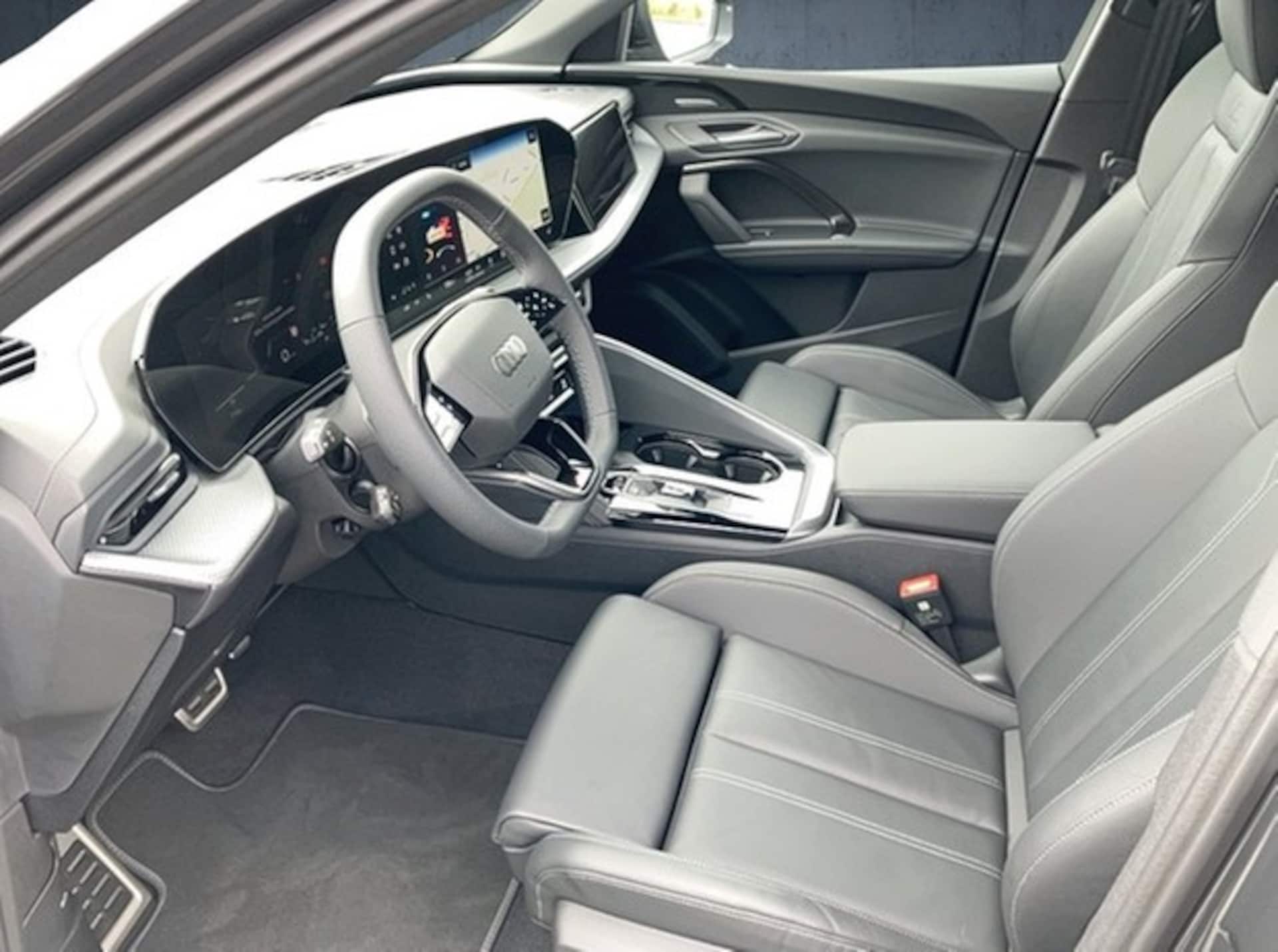 Audi Q5 Sportback edition one