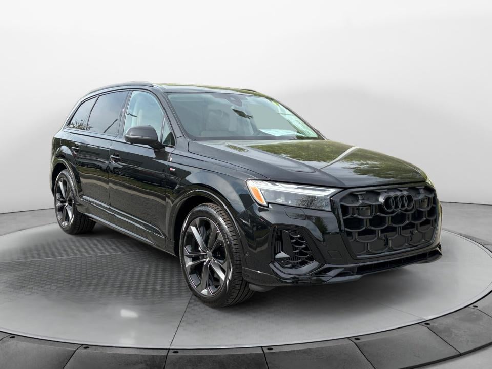2026 Audi Q7 55 S Line Premium Plus quattro Tiptronic's photo