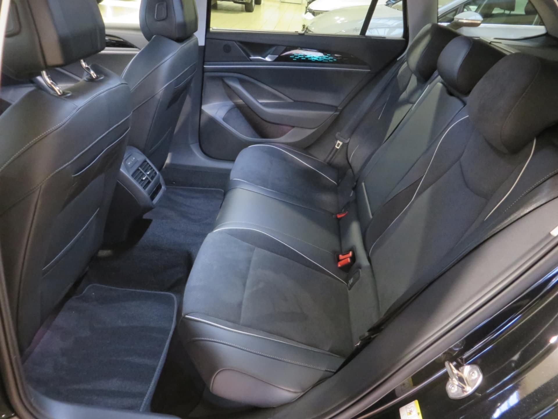 Volkswagen Passat Business