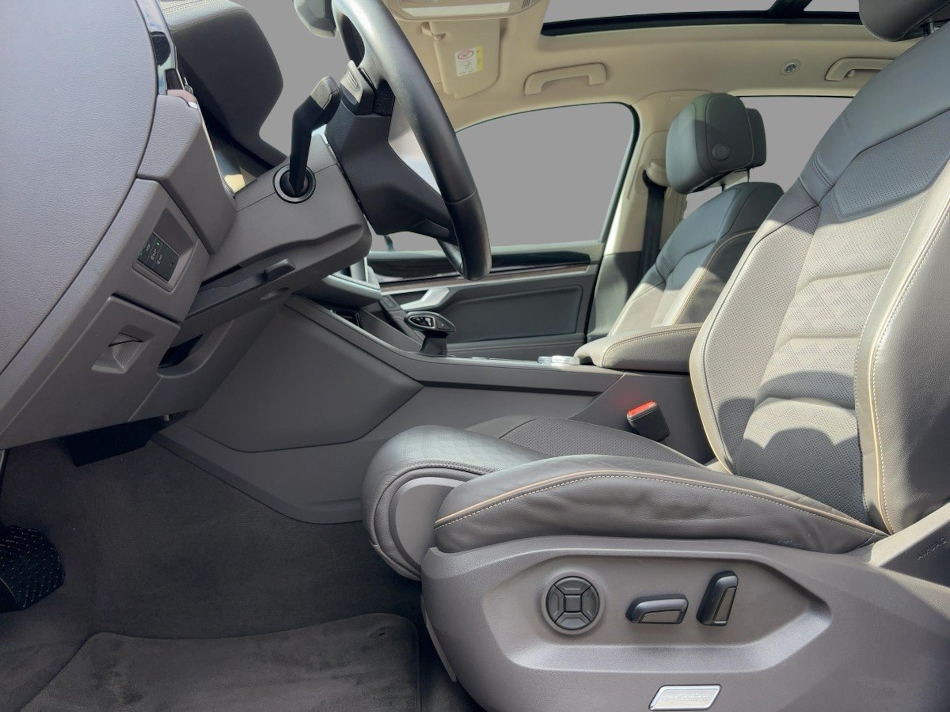 Volkswagen Touareg Atmosphere