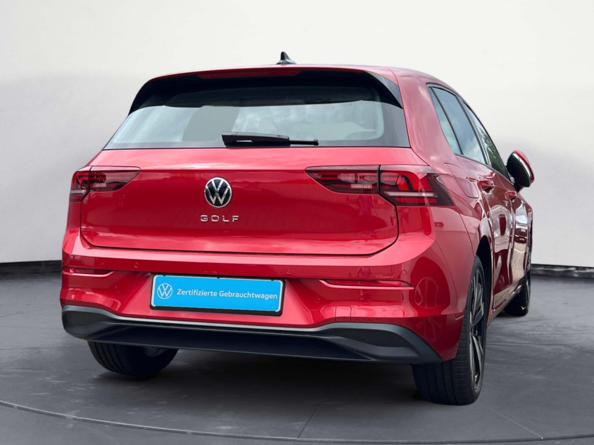 Volkswagen Golf Life