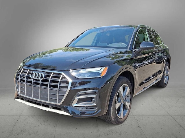 Photo of 2024 Audi Q5