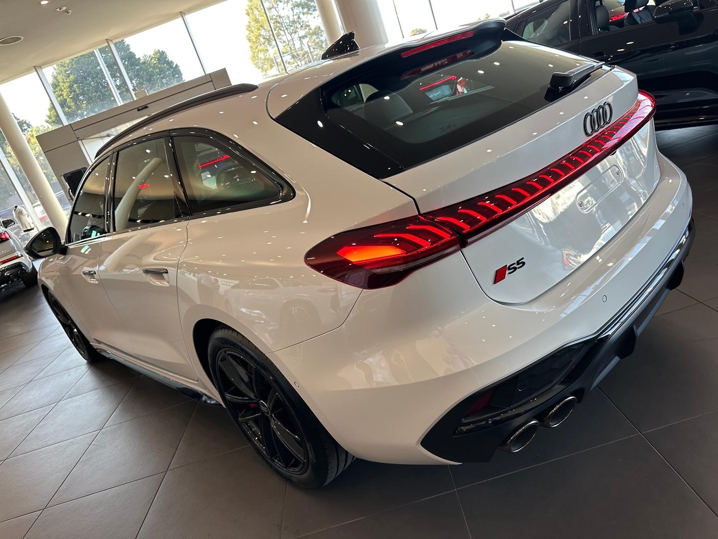 Image about Audi S5 Avant TFSI quattro 270 kW S tronic