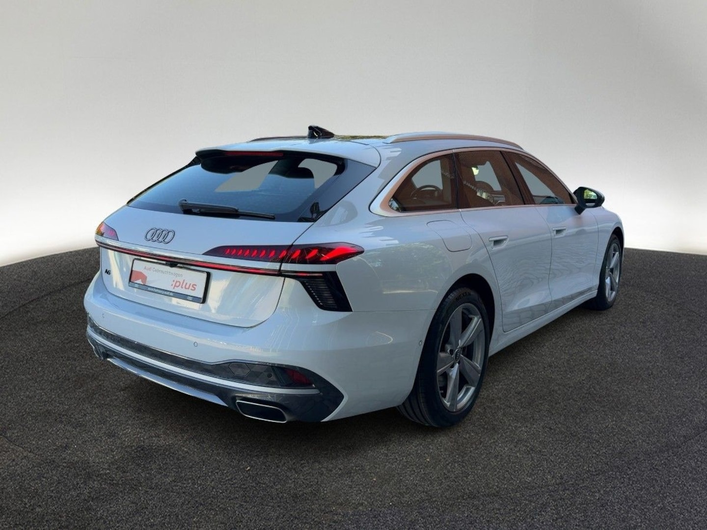 Bild über Audi A6 Avant TFSI 150 kW S tronic - für weitere Informationen kontaktieren Sie den Audi Partner