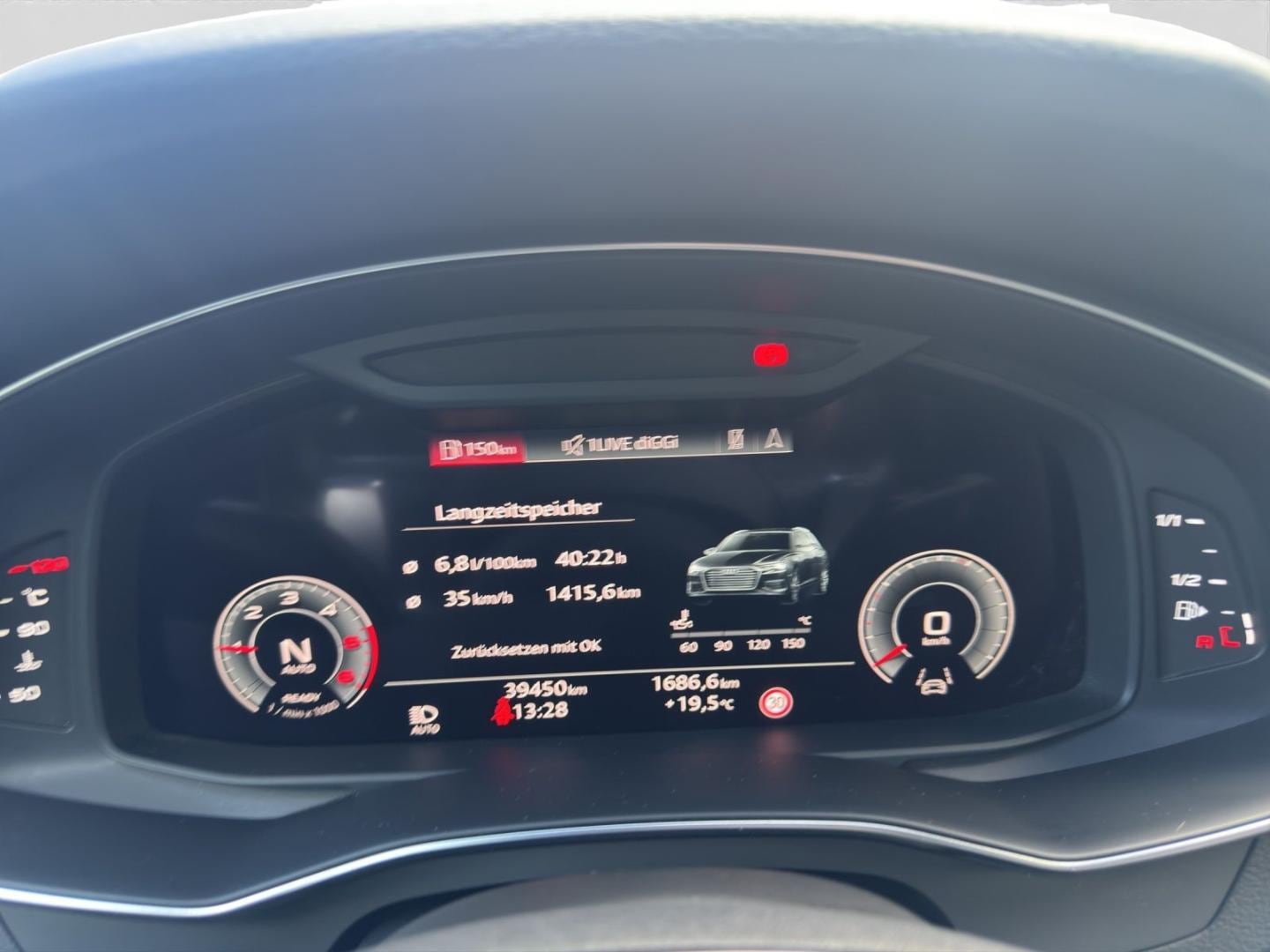 Bild über Audi A6 Avant 35 TDI S tronic - für weitere Informationen kontaktieren Sie den Audi Partner