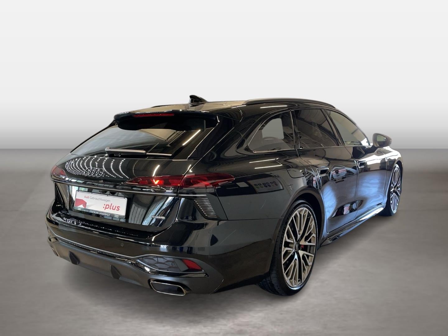 Bild über Audi A6 Avant e-hybrid e-hybrid quattro 270 kW S tronic - für weitere Informationen kontaktieren Sie den Audi Partner
