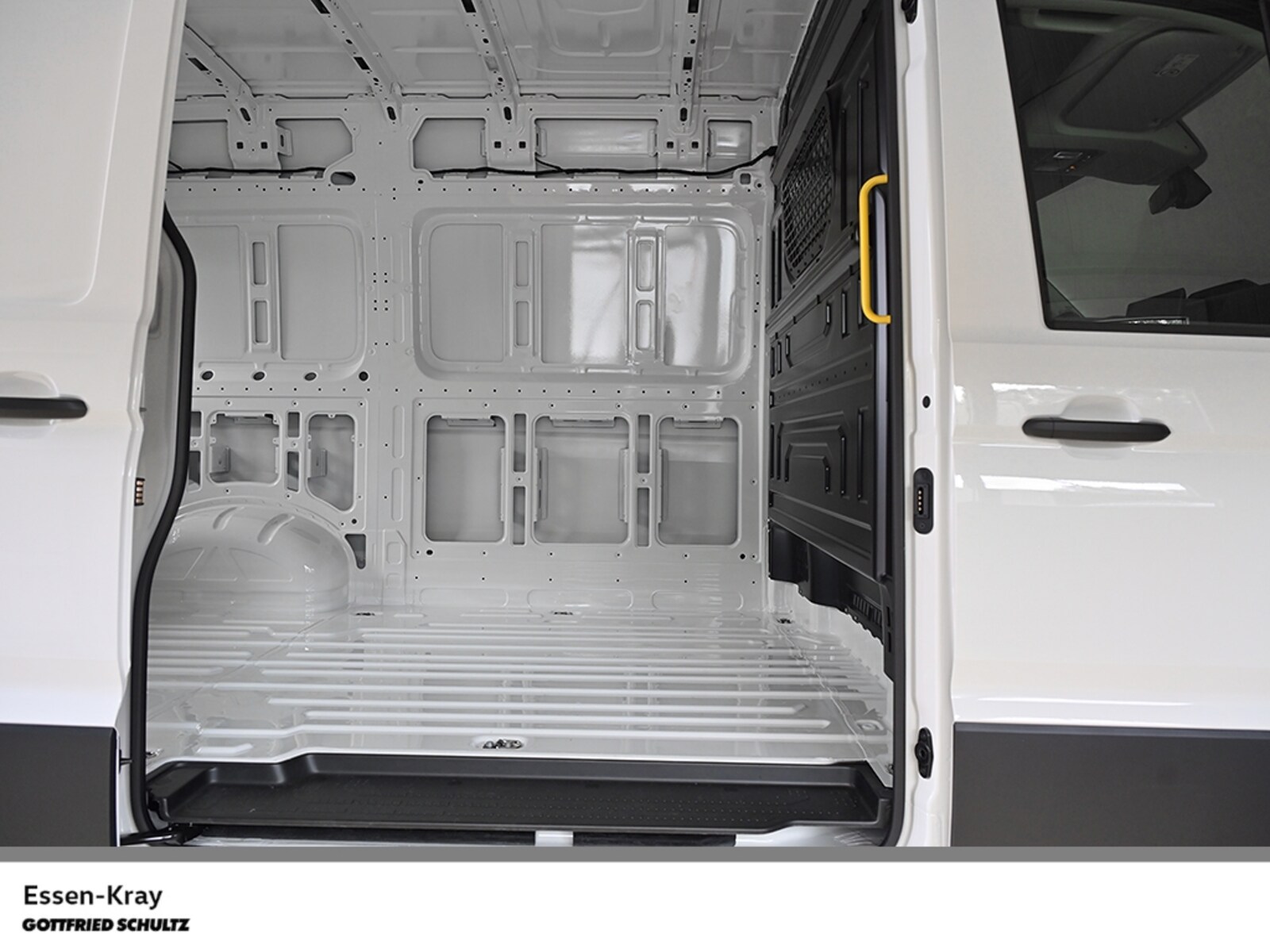 Volkswagen Crafter Kasten mittlerer Radstand – Bild 11