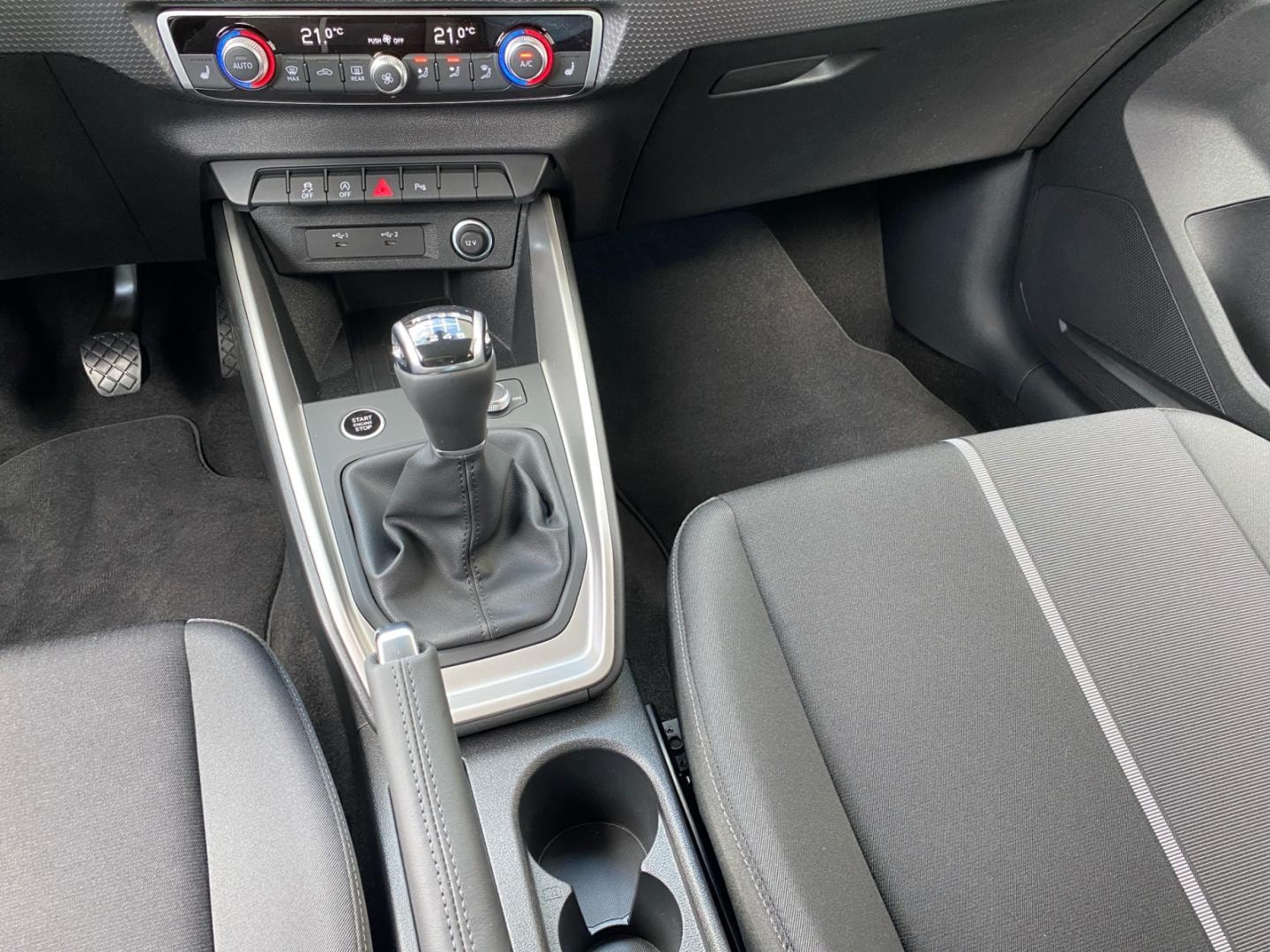 Bild über Audi A1 Sportback 30 TFSI Schaltgetriebe - für weitere Informationen kontaktieren Sie den Audi Partner