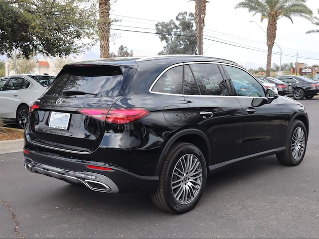 2026 Mercedes-Benz GLC 300