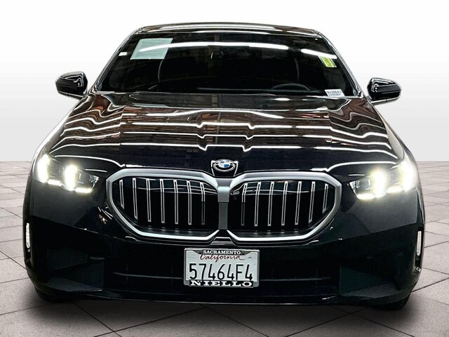 2025 BMW 530i