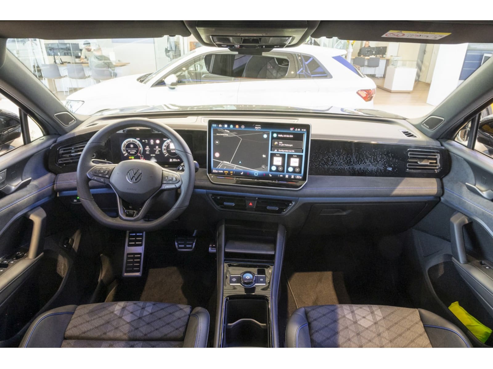Volkswagen Tiguan – Bild 12