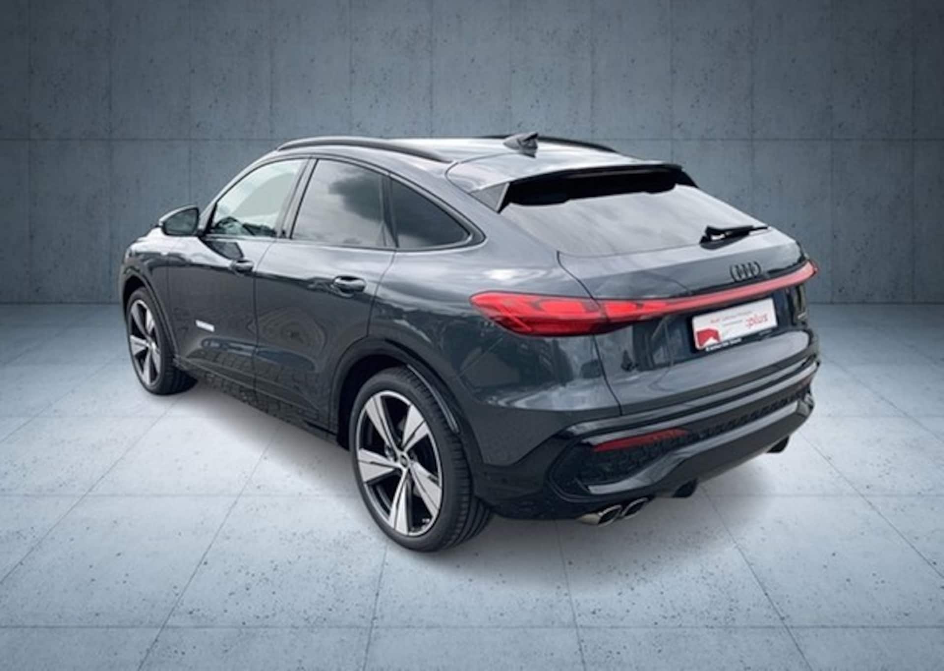 Audi Q5 Sportback edition one