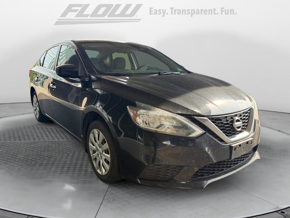 2016 Nissan Sentra S M/T's photo