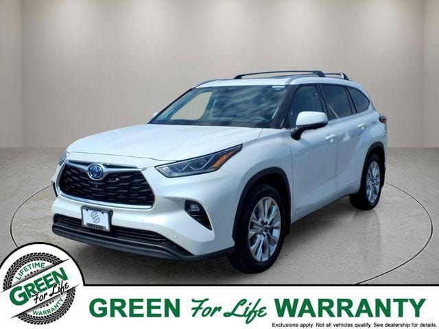 Photo of 2023 Toyota Highlander