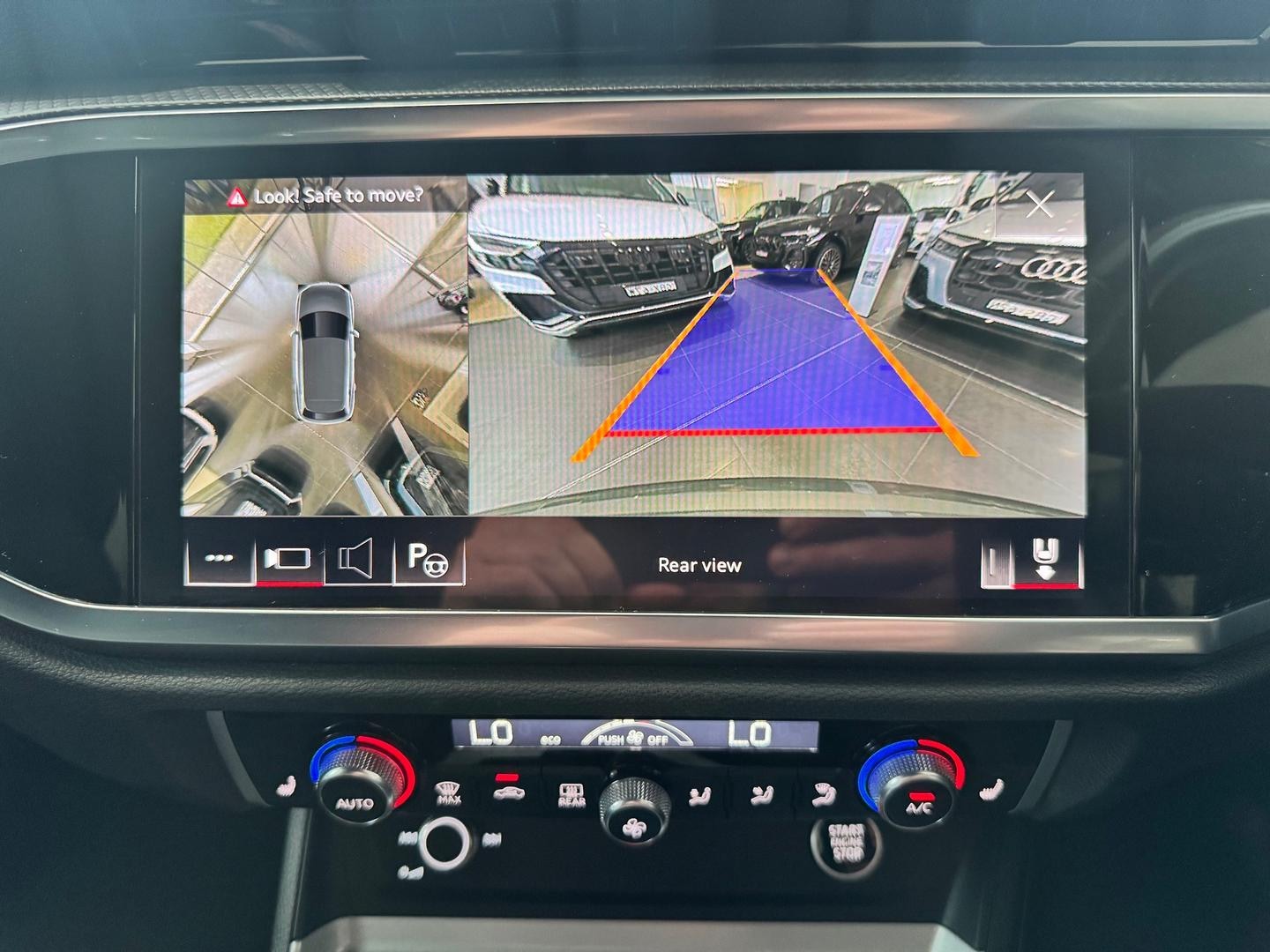 Image about Audi Q3 40 TFSI quattro S tronic