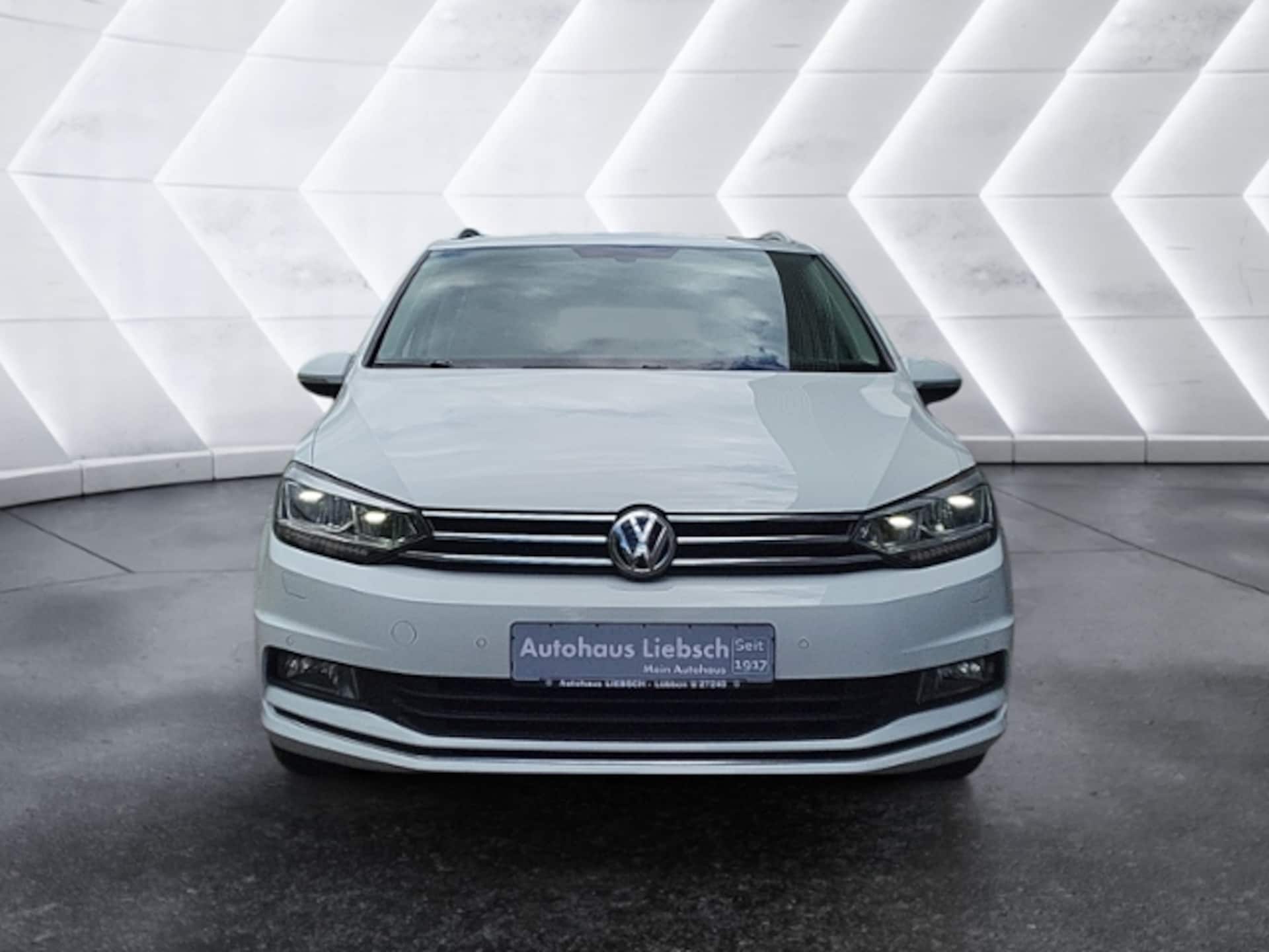 Volkswagen Touran SOUND