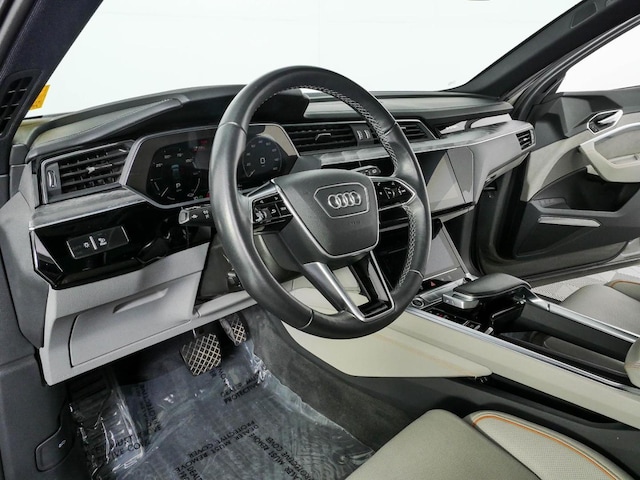 2023 Audi e-tron