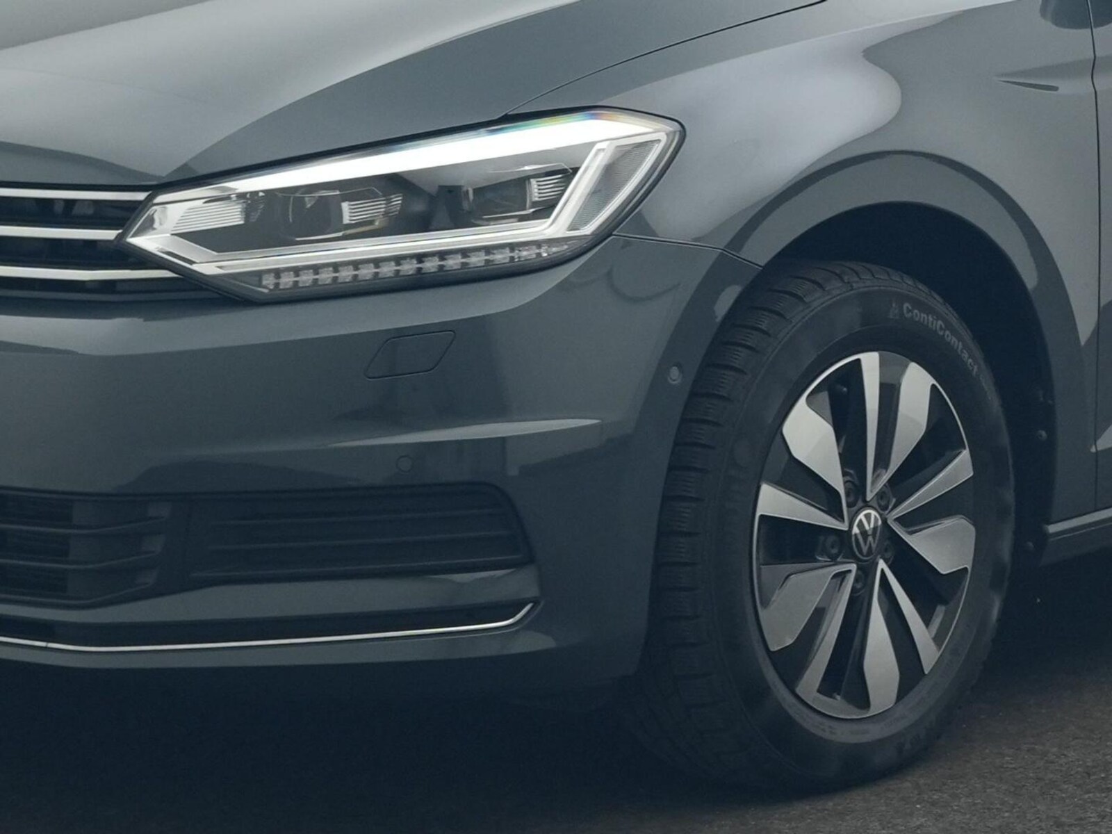 Volkswagen Touran – Bild 17