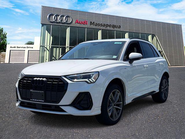 2025 Audi Q3 45 TFSI S Line Premium quattro's photo