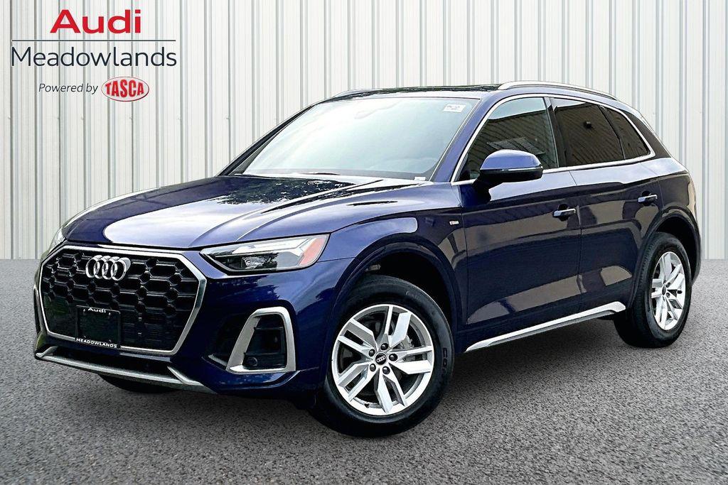 2023 Audi Q5 45 Premium's photo