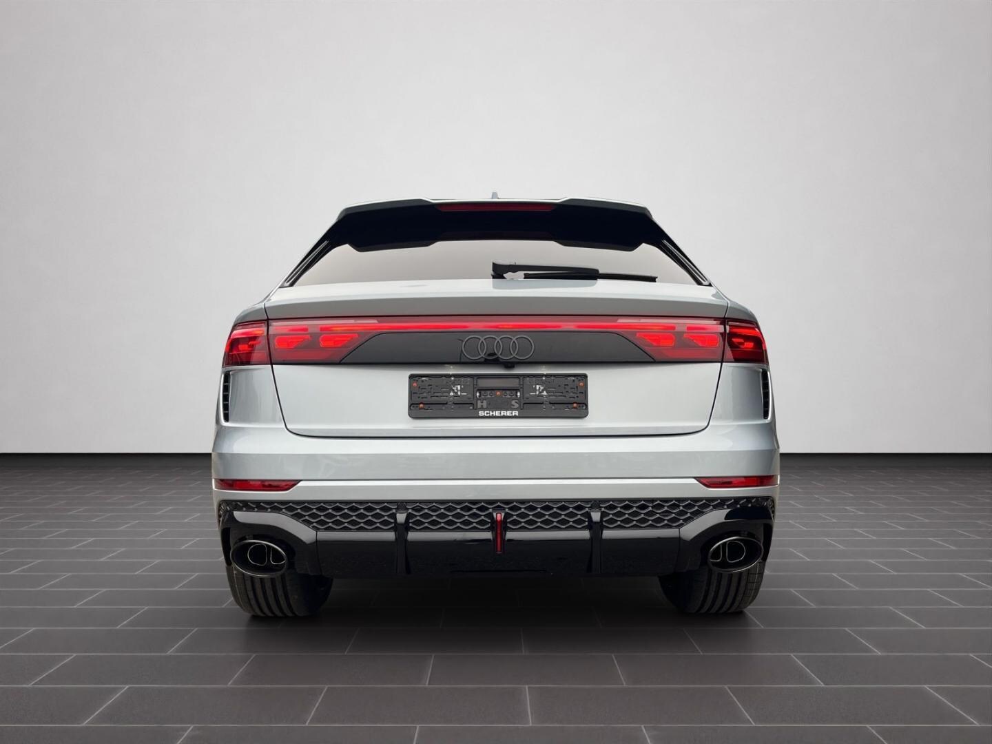 Bild über Audi RS Q8 SUV TFSI quattro 471 kW tiptronic - für weitere Informationen kontaktieren Sie den Audi Partner