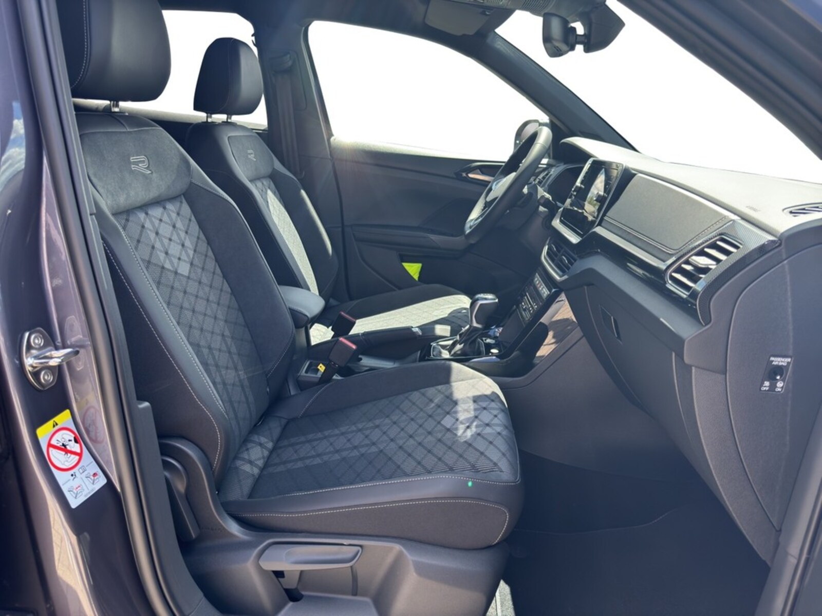 Volkswagen T-Cross – Bild 10