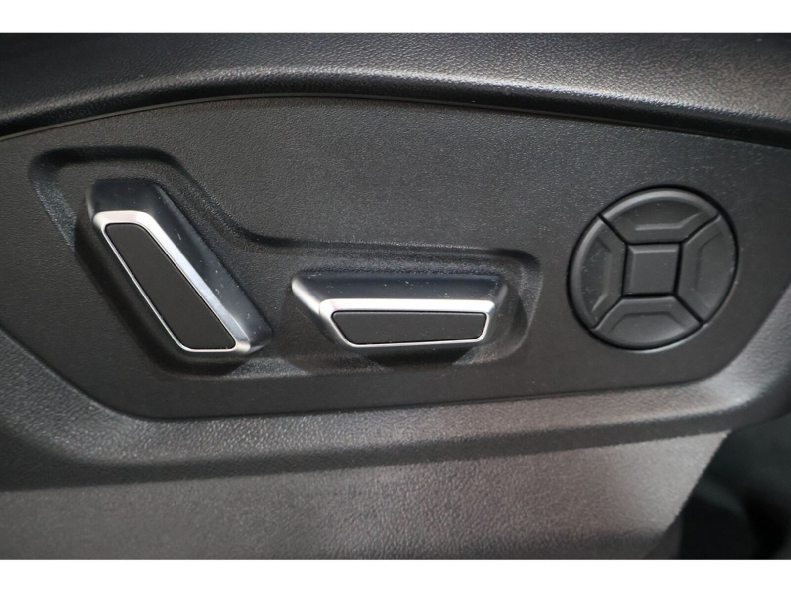 Audi Q8 – Bild 21