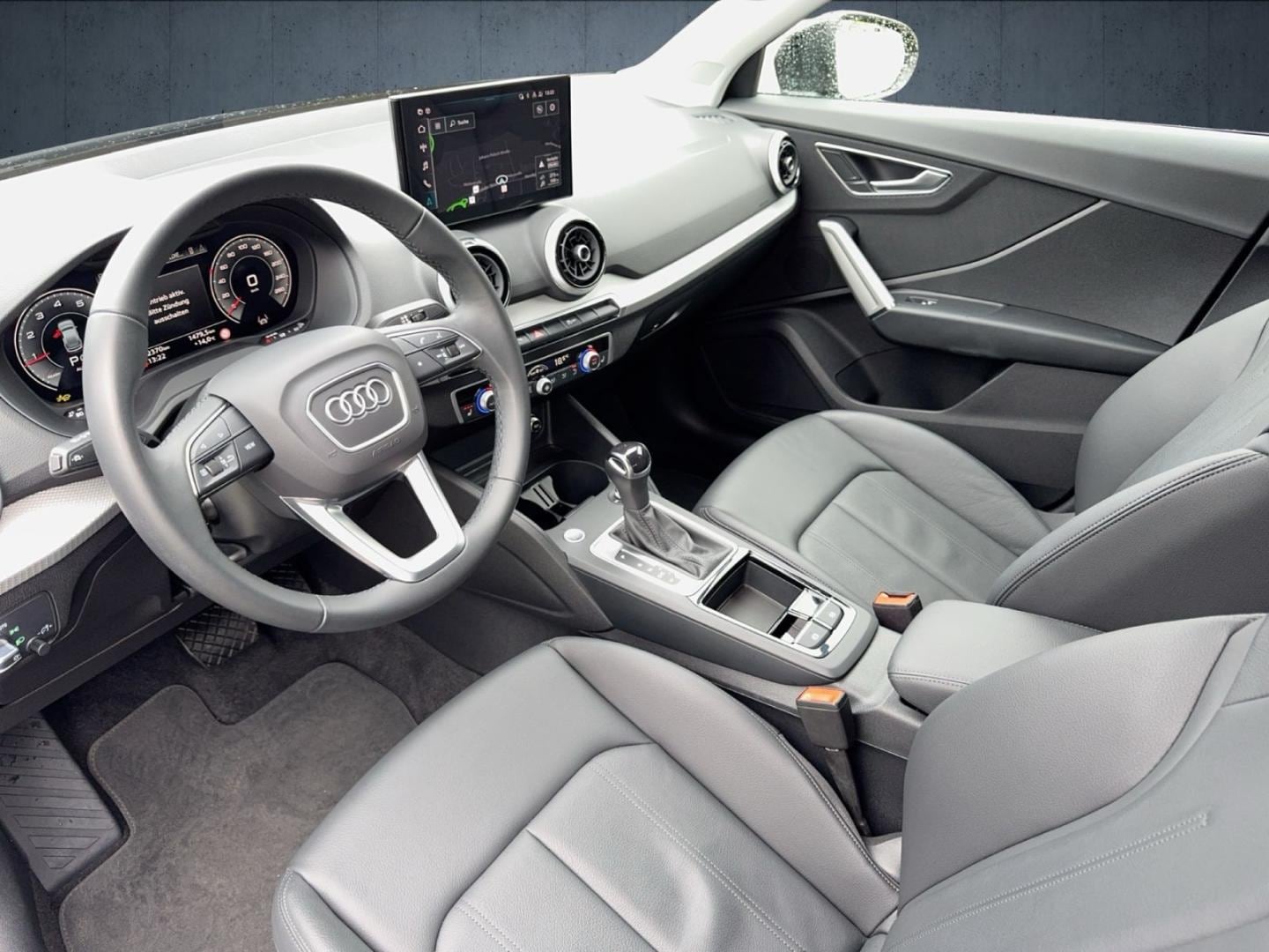 Bild über Audi Q2 S line 40 TFSI quattro S tronic - für weitere Informationen kontaktieren Sie den Audi Partner