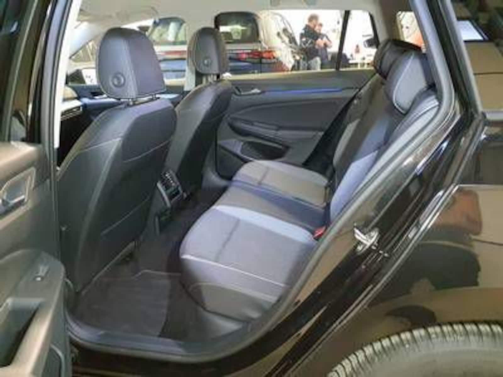 Volkswagen Golf Variant – Bild 5