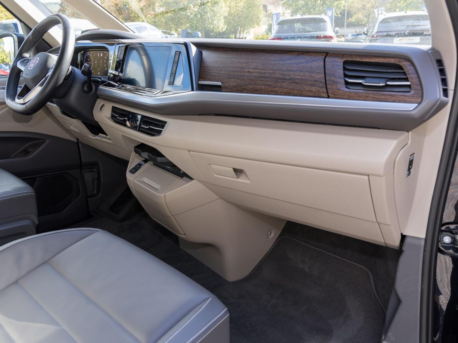 Volkswagen Multivan Langversion – Bild 5