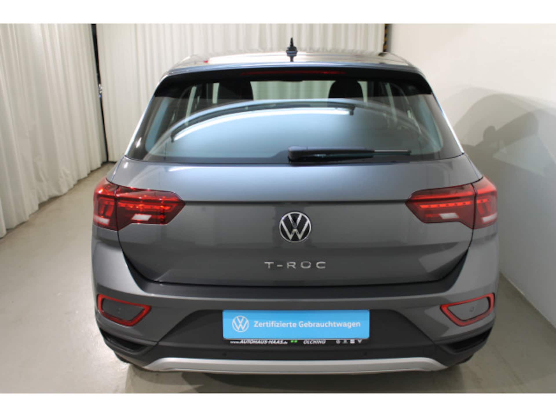 Volkswagen T-Roc Basis-Modell