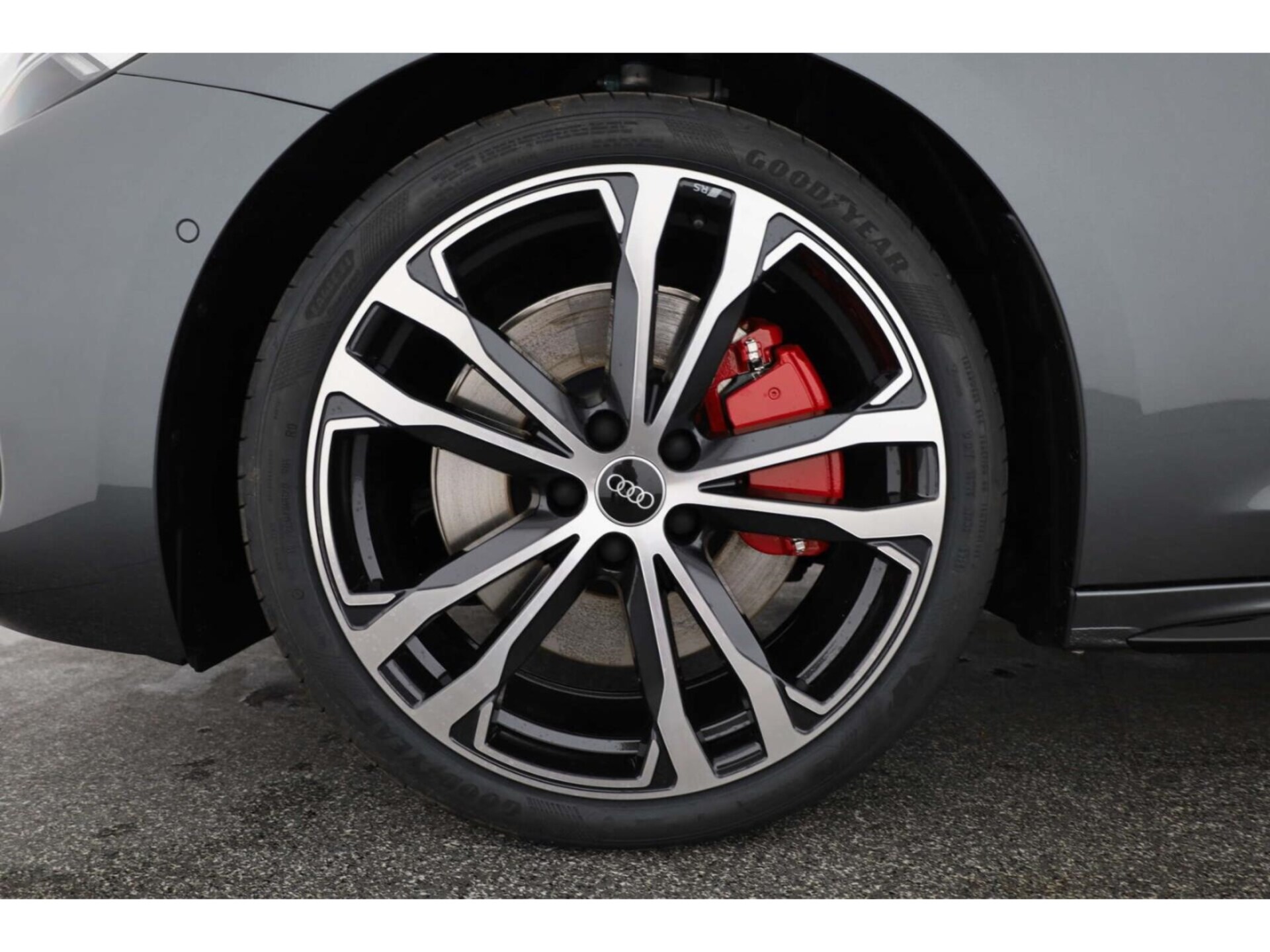 Audi A5 Avant e-hybrid