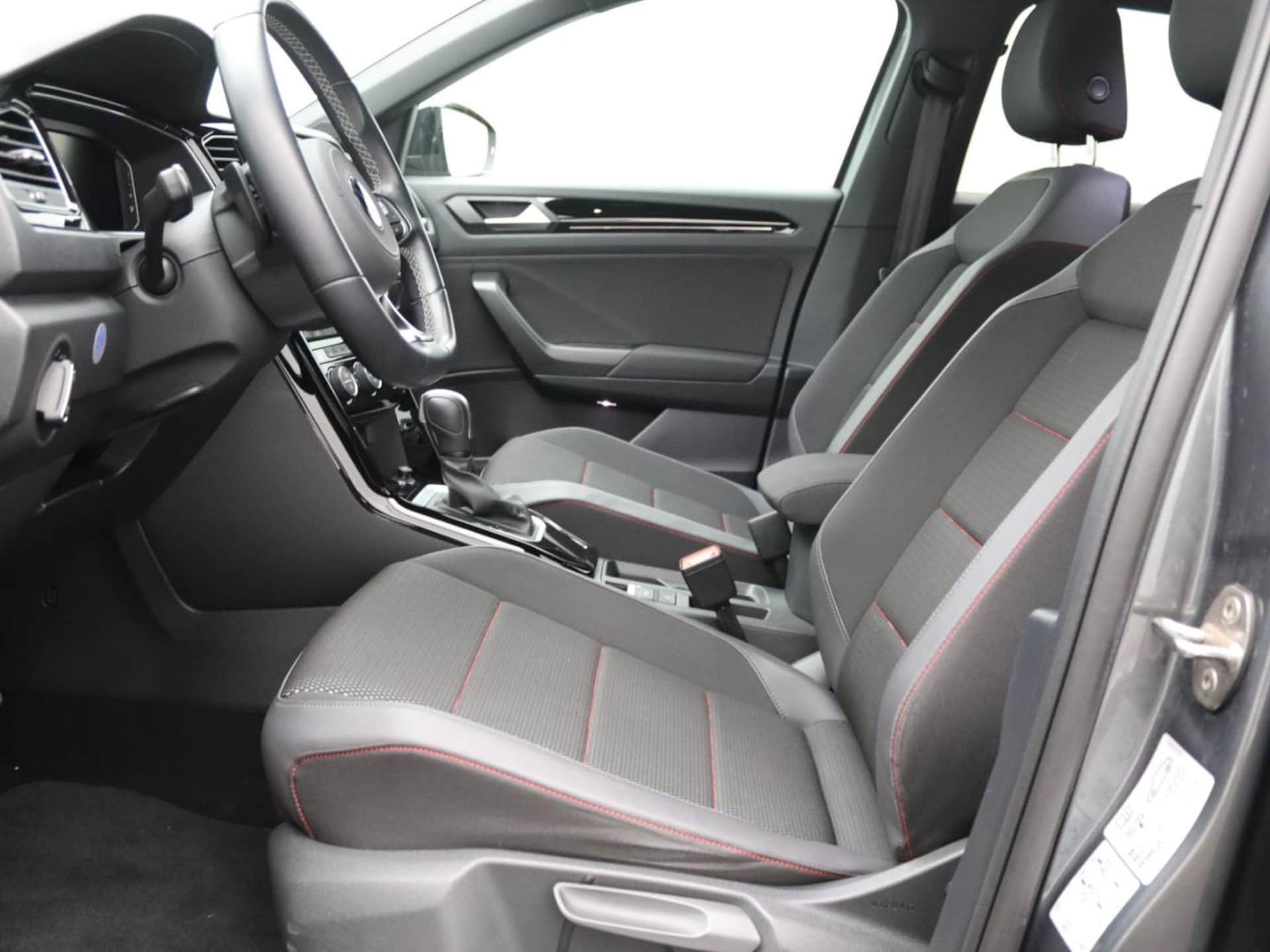 Volkswagen T-Roc Sport