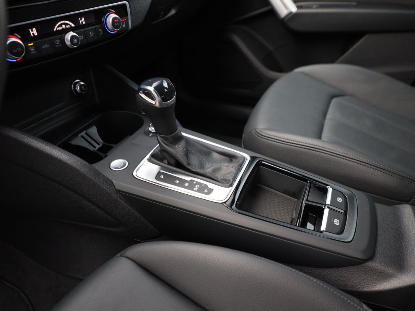Bild über Audi Q2 advanced 35 TFSI S tronic - für weitere Informationen kontaktieren Sie den Audi Partner