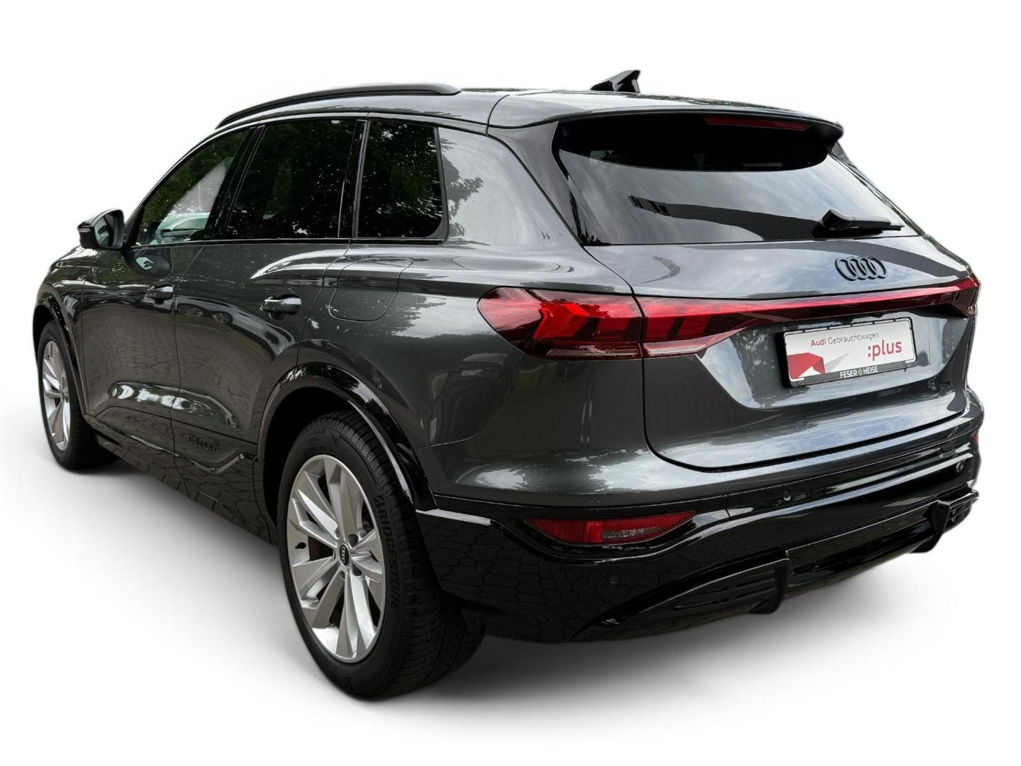 Bild über Audi Q6 SUV e-tron e-tron performance - für weitere Informationen kontaktieren Sie den Audi Partner
