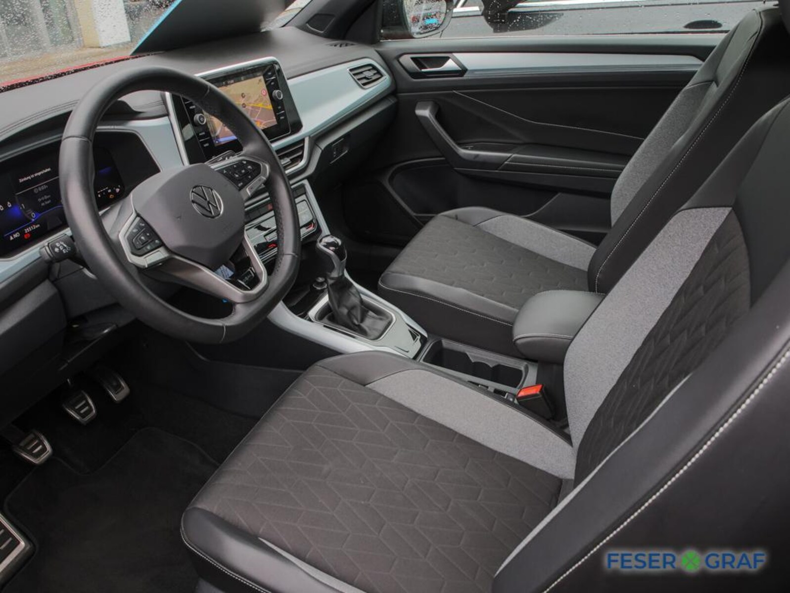 Volkswagen T-Roc Cabriolet – Bild 9