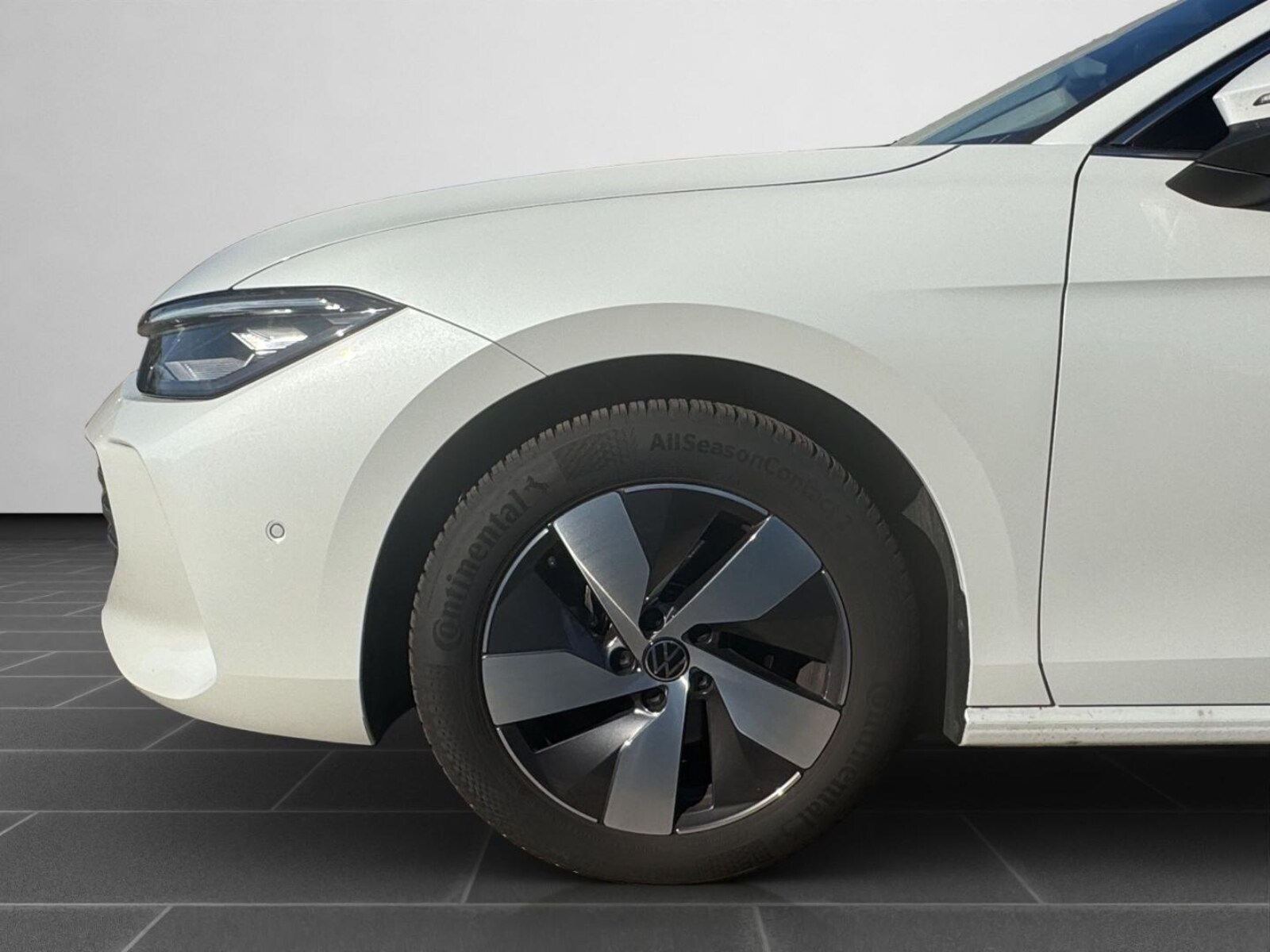 Volkswagen Passat – Bild 8