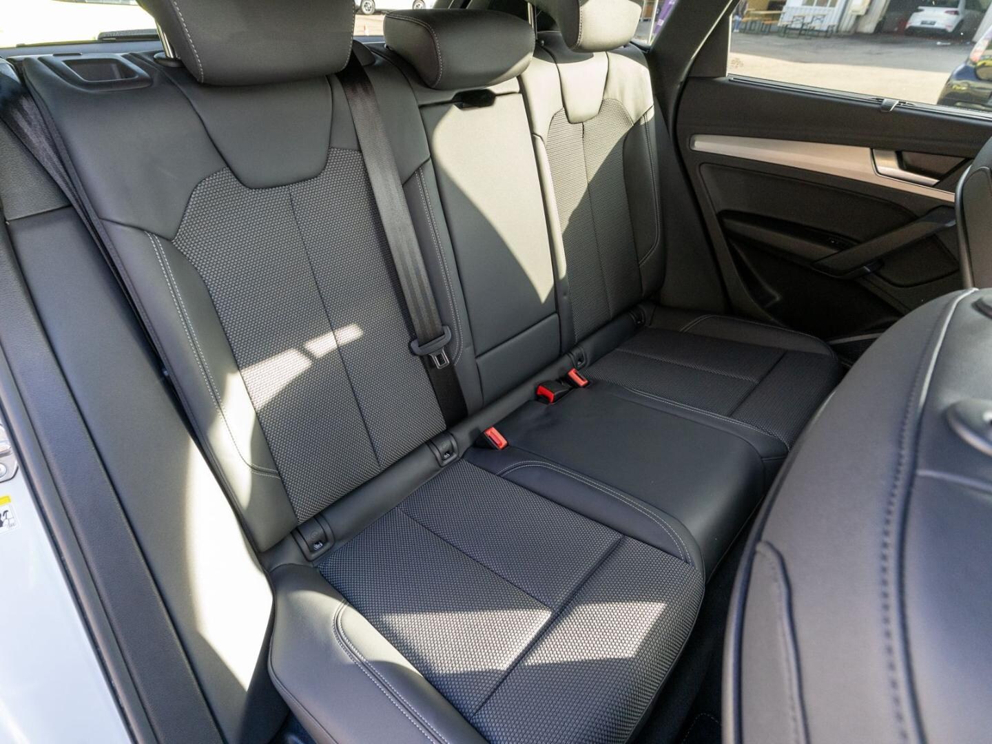Bild über Audi Q5 40 TDI quattro S tronic - für weitere Informationen kontaktieren Sie den Audi Partner