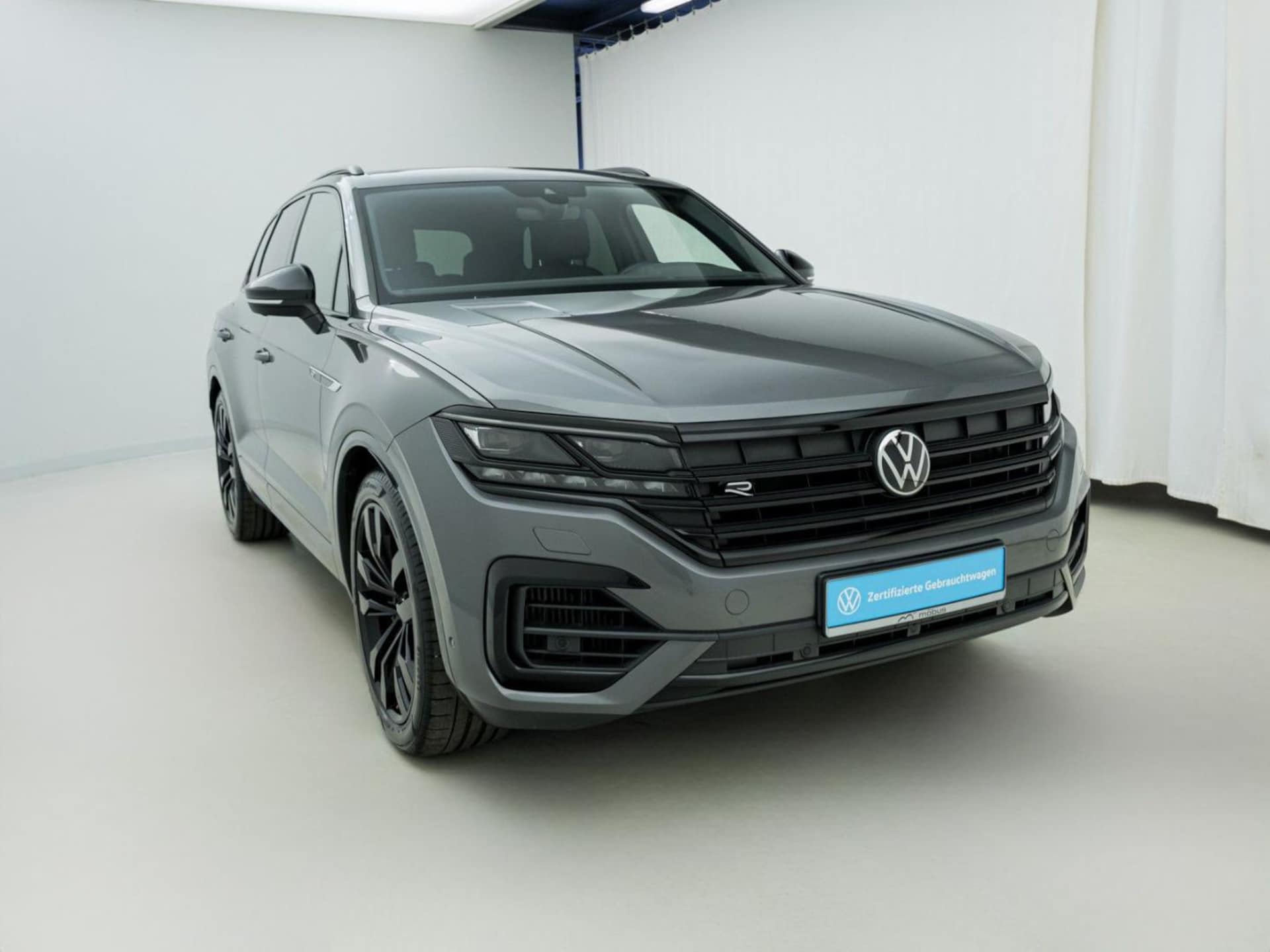 Volkswagen Touareg R